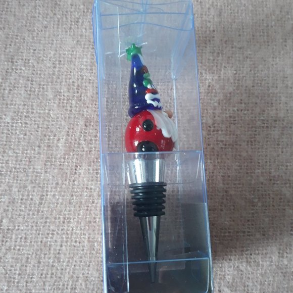 Pier One Blown Glass Santa Gnome Christmas Bottle Stopper, New in Box - Picture 4 of 6